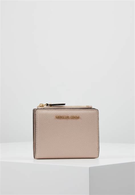 michael kors charm wallet soft pink|michael kors small pink wallet.